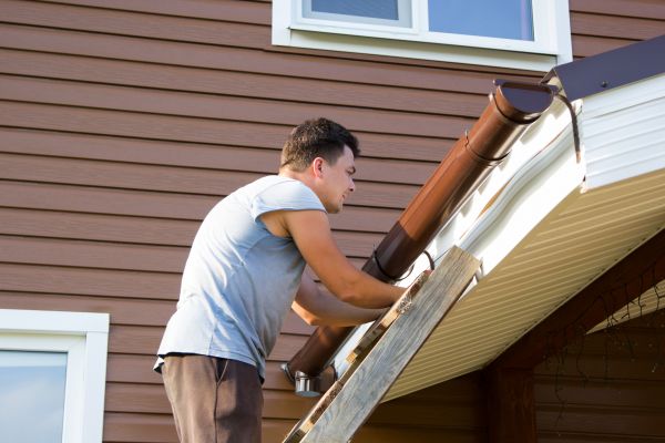 Cost of Porch Gutter Replacement in Lubbock
