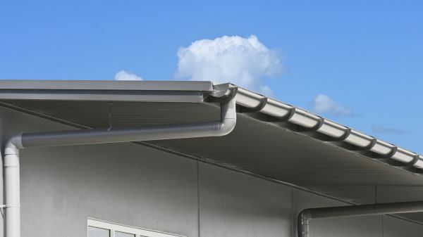 Eavestrough Service in Lubbock